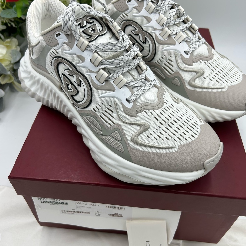 Men's Gucci ripple sneakers interlocking G logo size 10.5 made in Italy